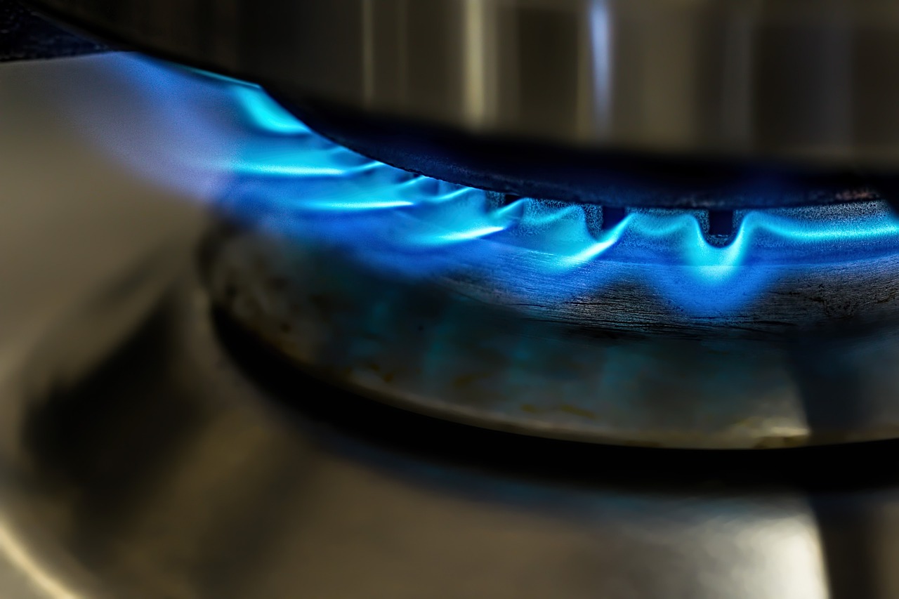 Caratteristiche e vantaggi delle stufe a metano: risparmio energetico ed efficienza termica